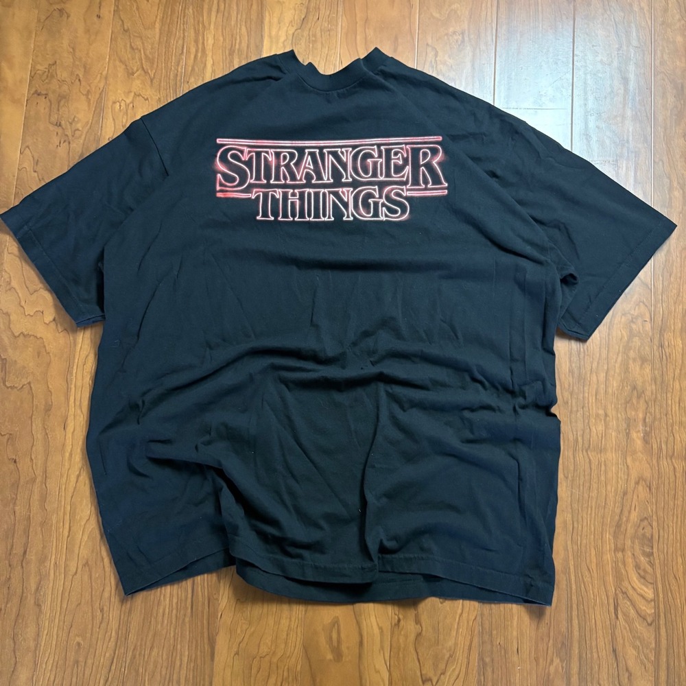 Netflix Stranger Things T-Shirt Mens 4XLT Black Red Logo Graphic Tee Short Slev